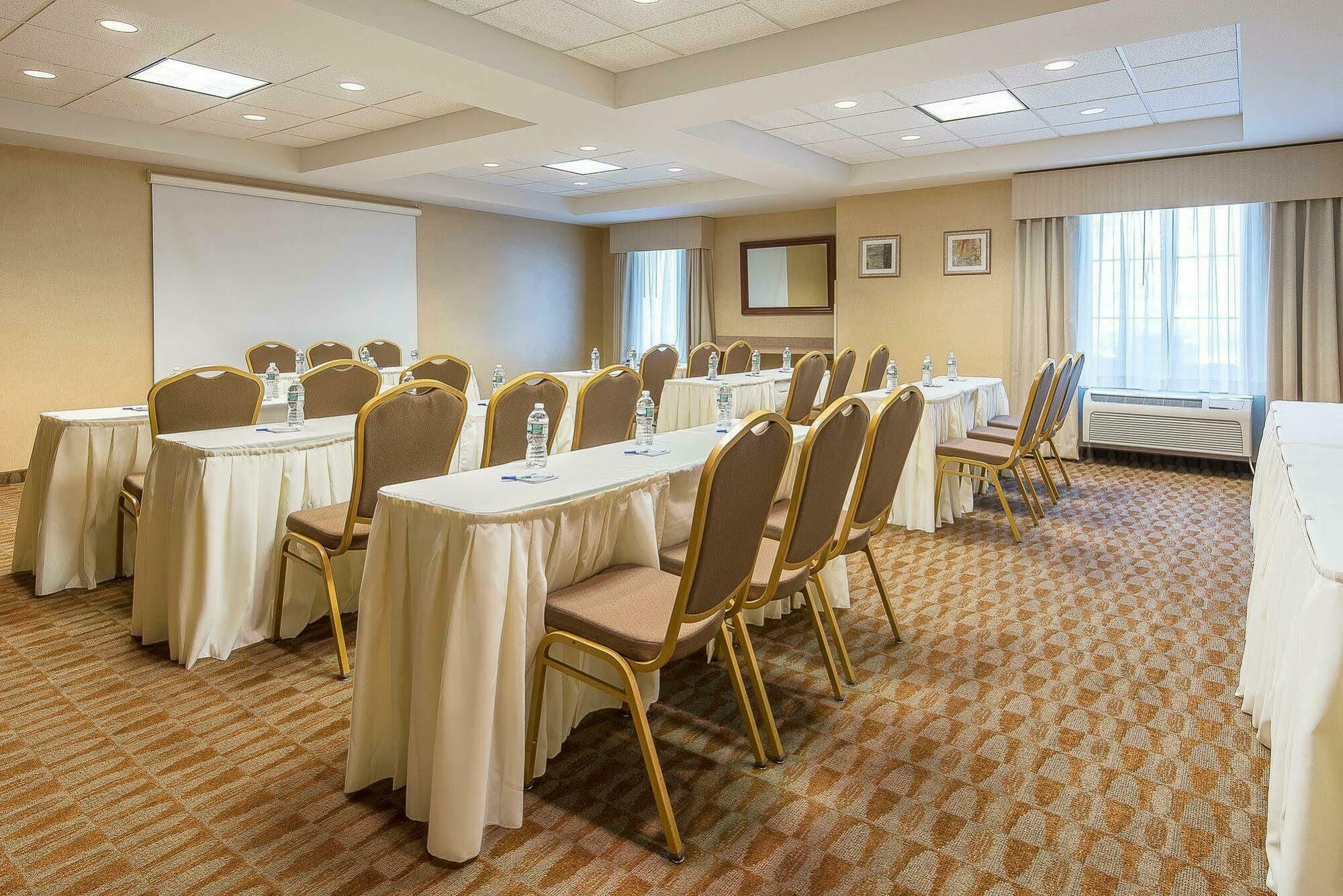 Holiday Inn Express Haskell-Wayne Area By Ihg Ngoại thất bức ảnh